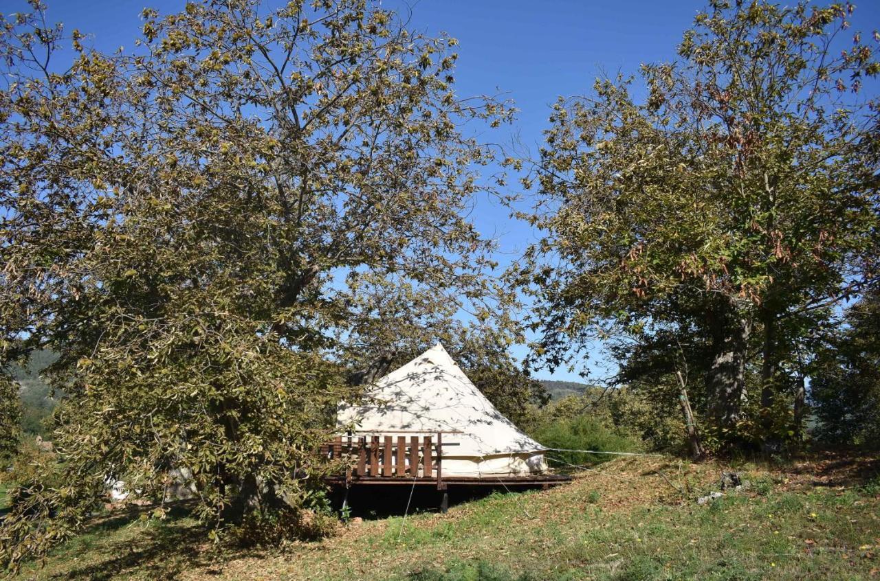 Podere Di Maggio - Glamping Tent 2 Santa Fiora Exterior photo